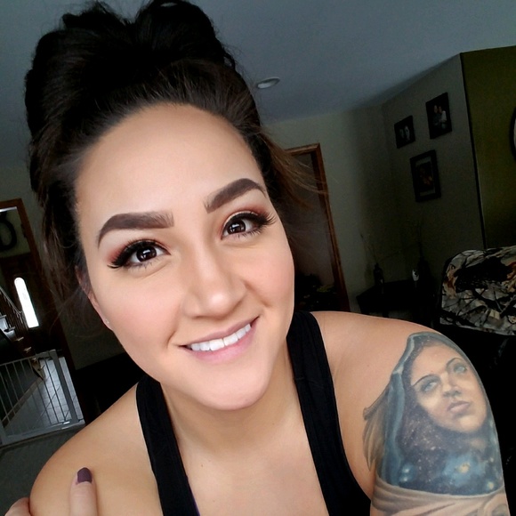 Meet your Posher, Jamie - Picture 1 of 1